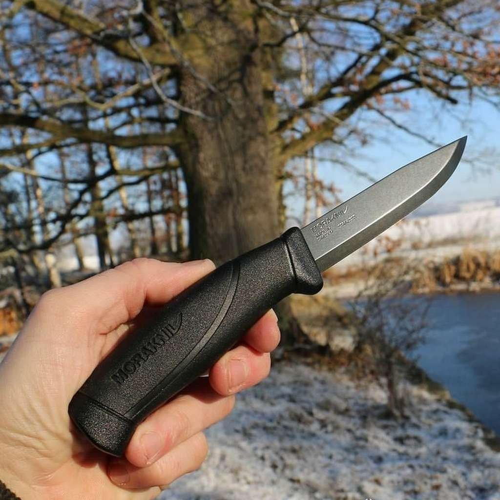 Morakniv Companion 12553 cutit utilitar si de supravietuire