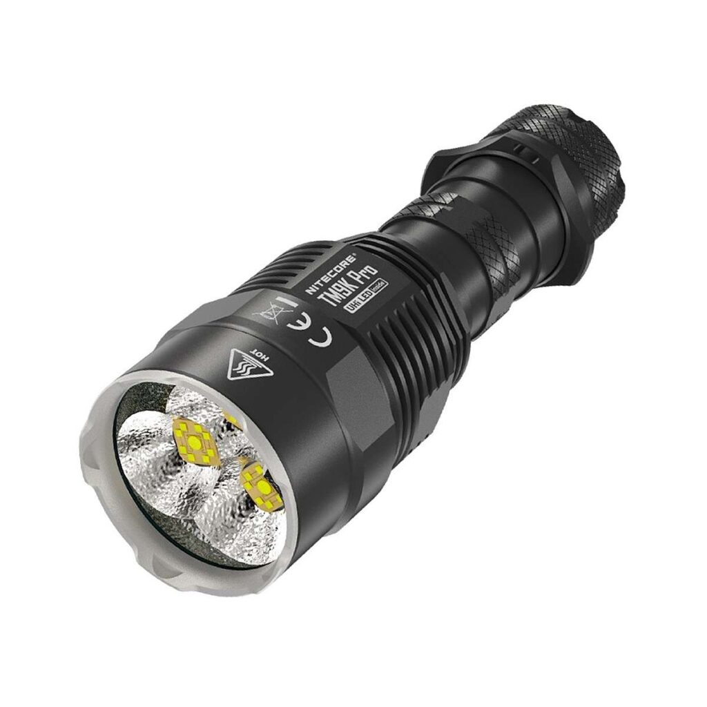 Nitecore TM9K Pro lanterna tactica compacta de buzunar