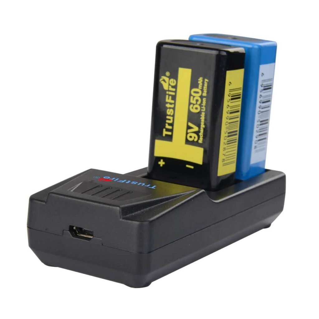 TrustFire BC01 incarcator cu doua porturi pentru acumulatori 9V