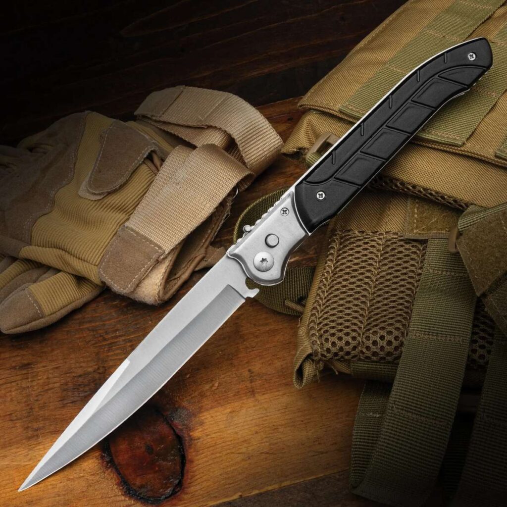 United Cutlery Armed Force Tactical 241BK briceag automat