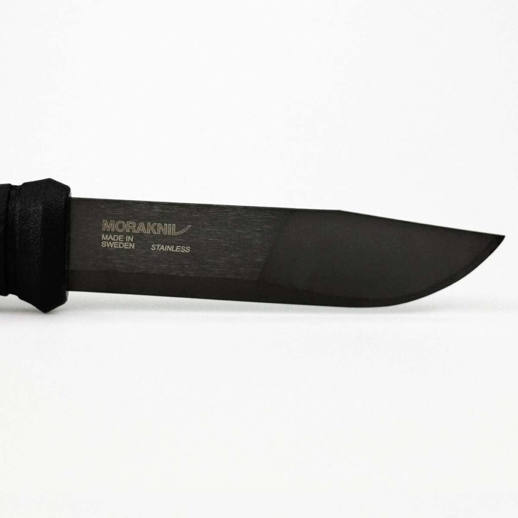 Morakniv 2000 Black Edition cutit utilitar si de supravietuire