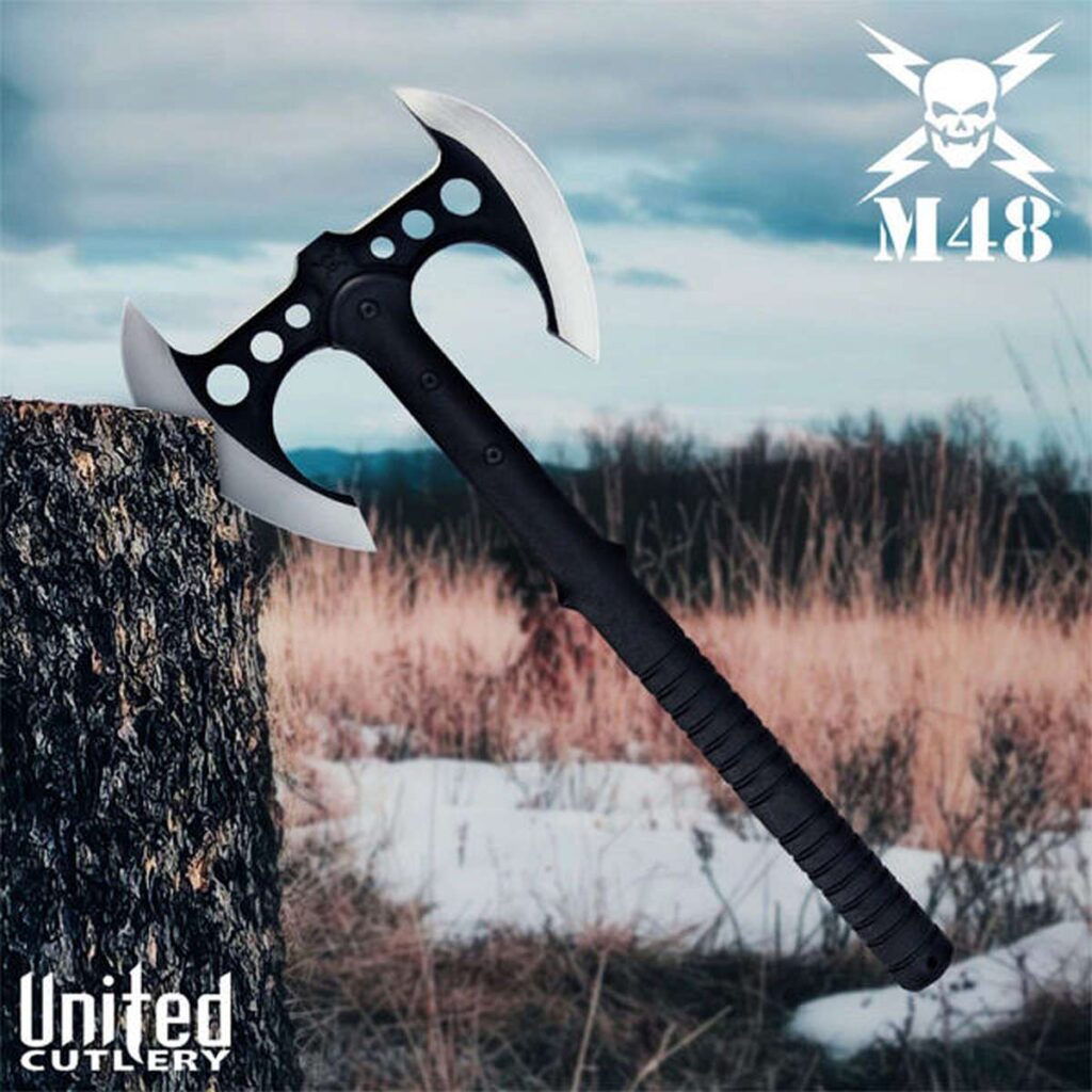 United Cutlery M48 Double Bladed topor tactic cu doua lame